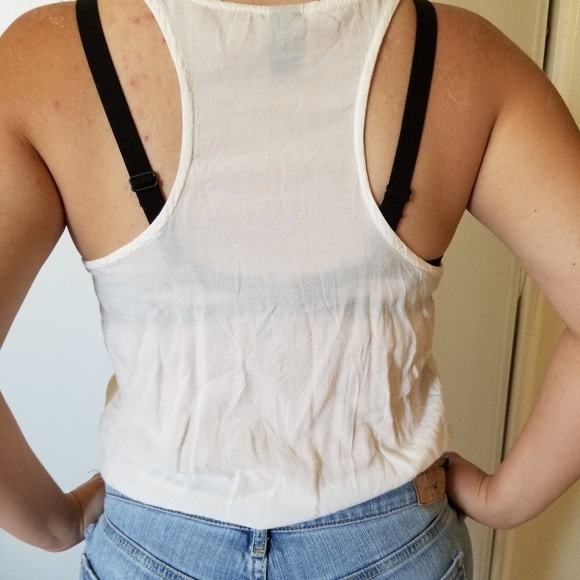 Windsor White Razorback Top - Picture 2 of 6